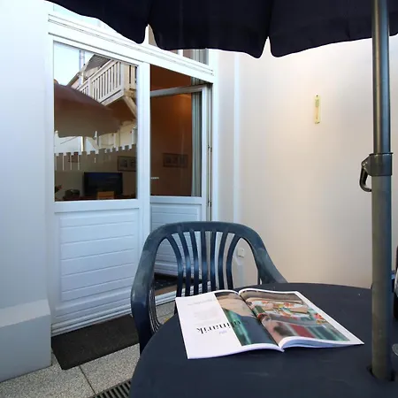 Apartamento Haus Am Park 1 Ostseebad Kühlungsborn